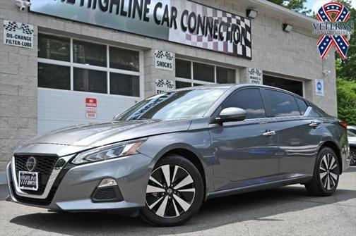 2022 Nissan Altima 2.5 SV