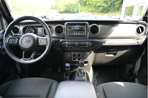 2023 Jeep Gladiator Sport S