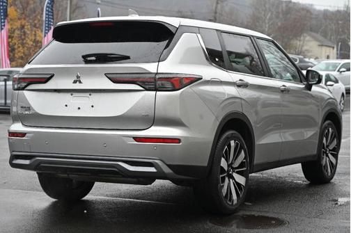 2025 Mitsubishi Outlander SE 2.5 2WD