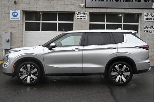 2025 Mitsubishi Outlander SE 2.5 2WD