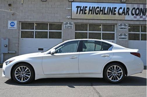 Majestic White 2023 INFINITI Q50 3.0t LUXE