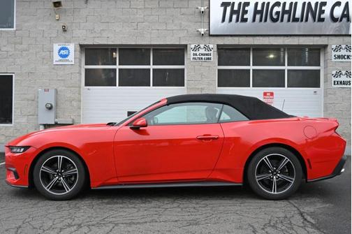 2024 Ford Mustang EcoBoost Premium