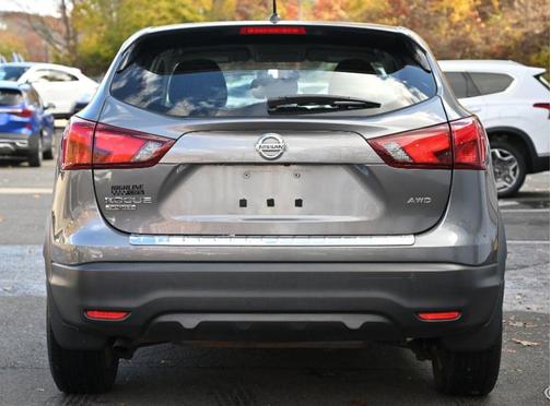 2017 Nissan Rogue Sport S