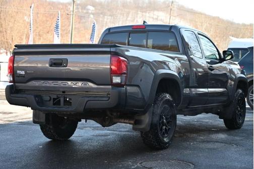 2019 Toyota Tacoma SR