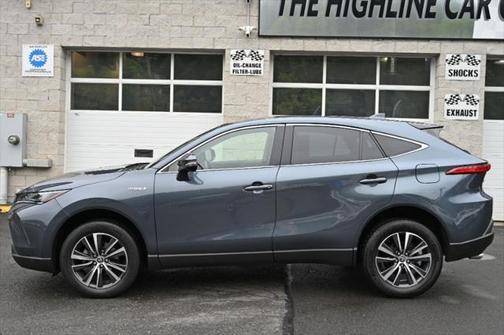 2021 Toyota Venza LE