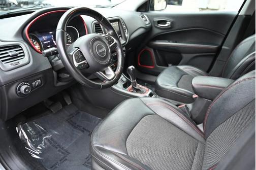 2020 Jeep Compass Trailhawk