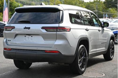 2024 Jeep Grand Cherokee L Altitude