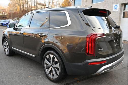 2020 Kia Telluride S