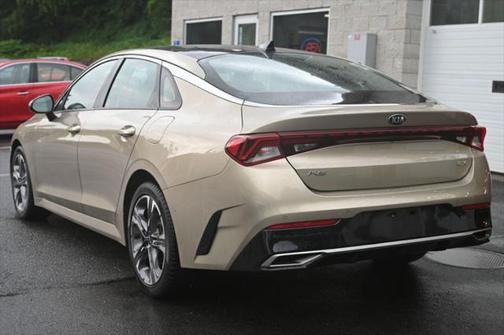2021 Kia K5 EX