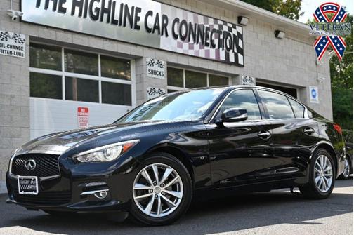 2015 INFINITI Q50 Premium