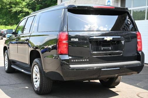 2019 Chevrolet Suburban LT