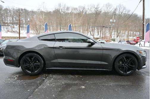 2015 Ford Mustang EcoBoost Premium