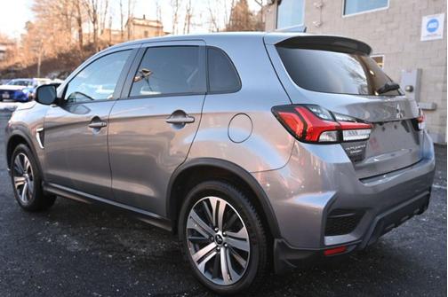 2022 Mitsubishi Outlander Sport SE