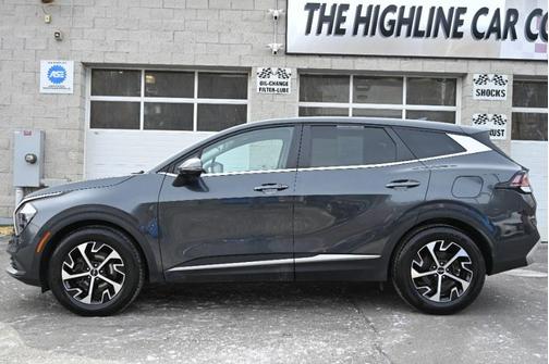 2023 Kia Sportage EX