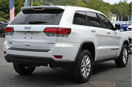 2022 Jeep Grand Cherokee Laredo
