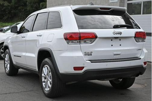 2022 Jeep Grand Cherokee Laredo