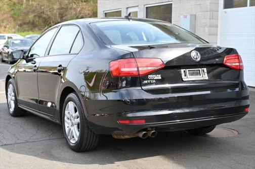 2015 Volkswagen Jetta Man S w/Technology