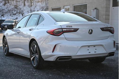 2025 Acura TLX Technology