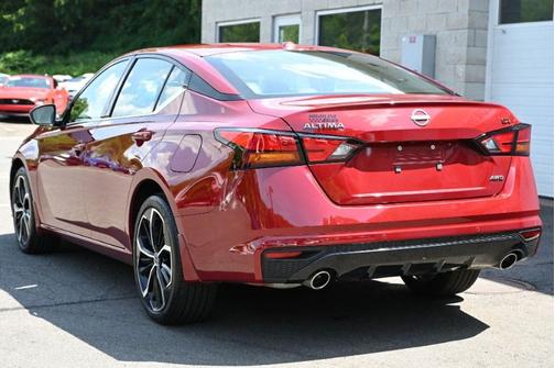 2024 Nissan Altima SR Intelligent AWD