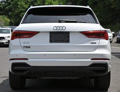Arkona White 2025 Audi Q3 Premium 45 TFSI S line quattro Tiptronic