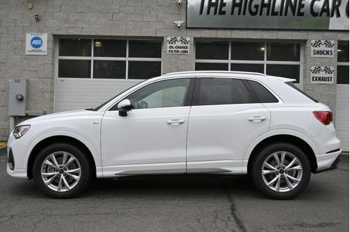 Arkona White 2025 Audi Q3 Premium 45 TFSI S line quattro Tiptronic