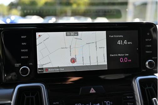 2022 Kia Sorento Hybrid S