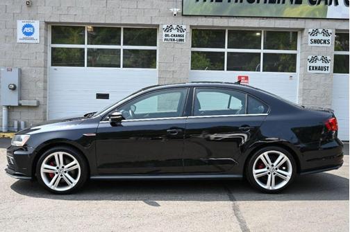 2017 Volkswagen Jetta GLI