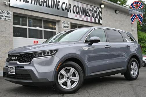 2022 Kia Sorento LX
