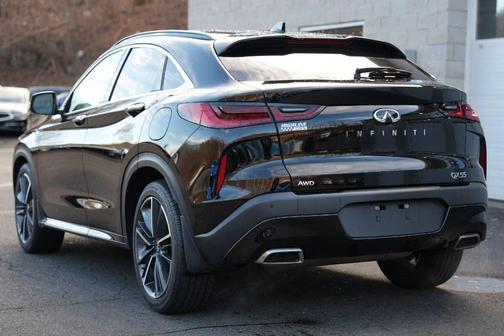2023 INFINITI QX55 LUXE