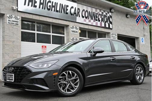 2022 Hyundai SONATA SEL