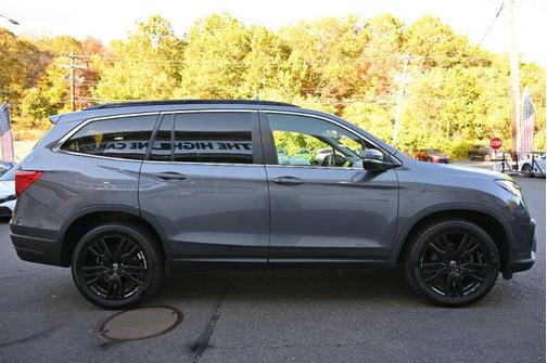 2022 Honda Pilot AWD Special Edition