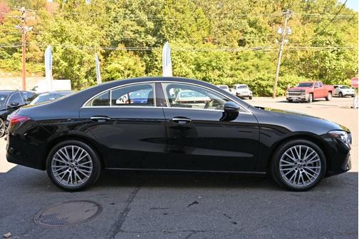 2025 Mercedes-Benz CLA 250 4MATIC