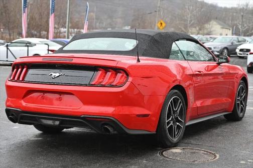 2022 Ford Mustang EcoBoost Premium