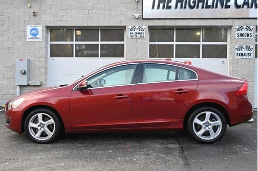 2013 Volvo S60 T5 Premier