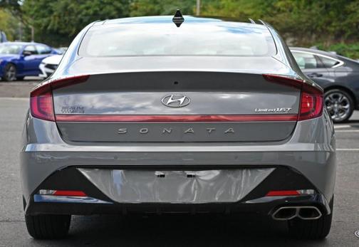 2022 Hyundai SONATA Limited