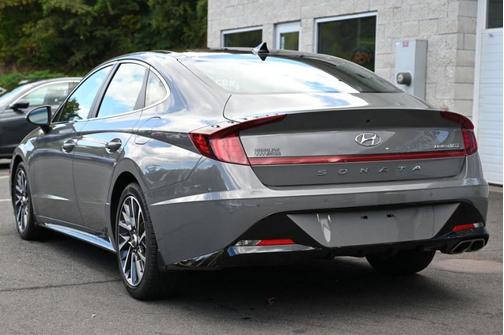 2022 Hyundai SONATA Limited