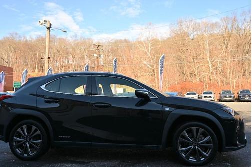 2021 Lexus UX 250h F Sport