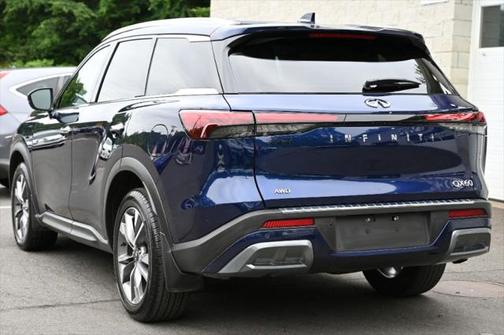 2022 INFINITI QX60 Luxe