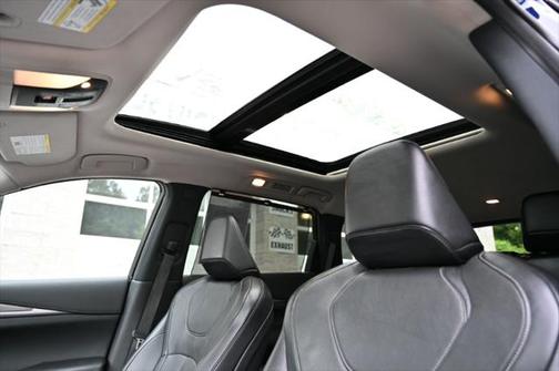 2022 INFINITI QX60 Luxe