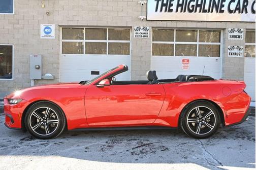 2024 Ford Mustang EcoBoost Premium