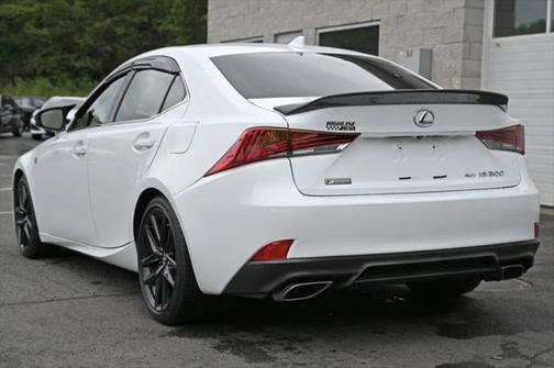 2018 Lexus IS 300 Base