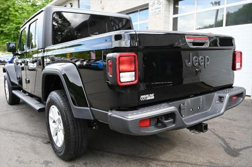 2023 Jeep Gladiator Sport S