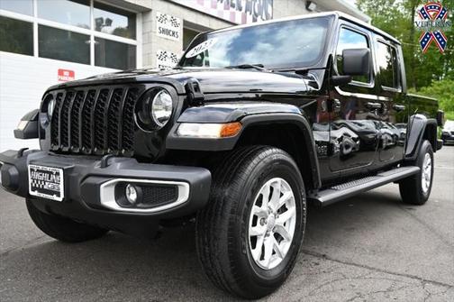 2023 Jeep Gladiator Sport S