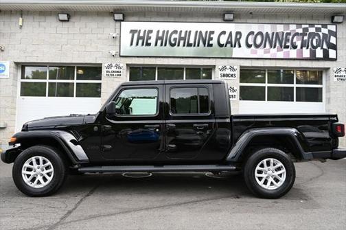 2023 Jeep Gladiator Sport S