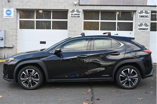 2021 Lexus UX 250h Base