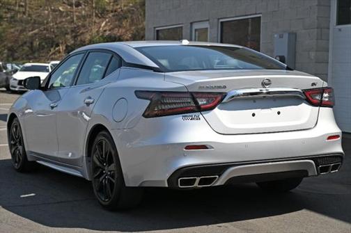 2023 Nissan Maxima SV Xtronic CVT