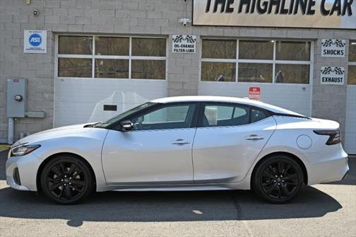 2023 Nissan Maxima SV Xtronic CVT