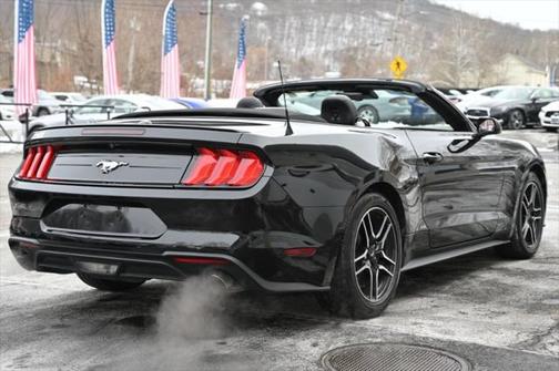 2022 Ford Mustang EcoBoost Premium