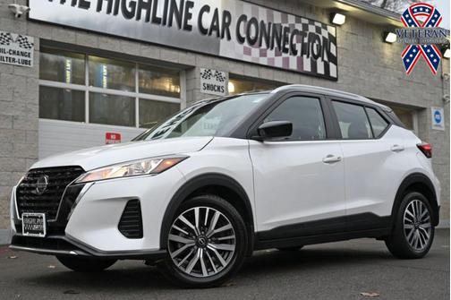 2023 Nissan Kicks SV