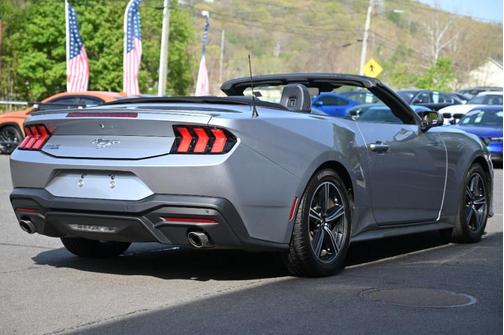 ICONIC SILVER METALLIC 2024 Ford Mustang EcoBoost Premium